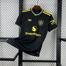 MANCHESTER UNITED III 2025/26 - VERSÃO TORCEDOR